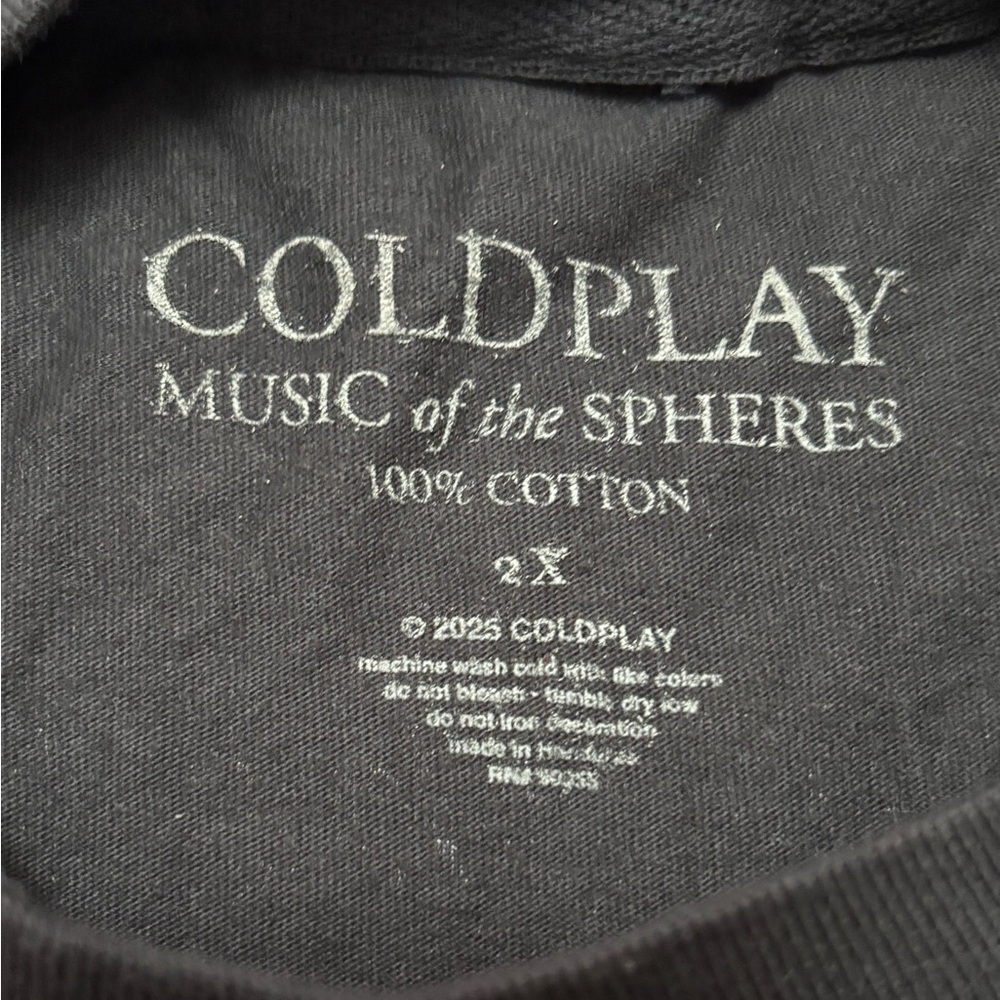 Coldplay Toronto Exclusive T-Shirt - Picture 3 of 5